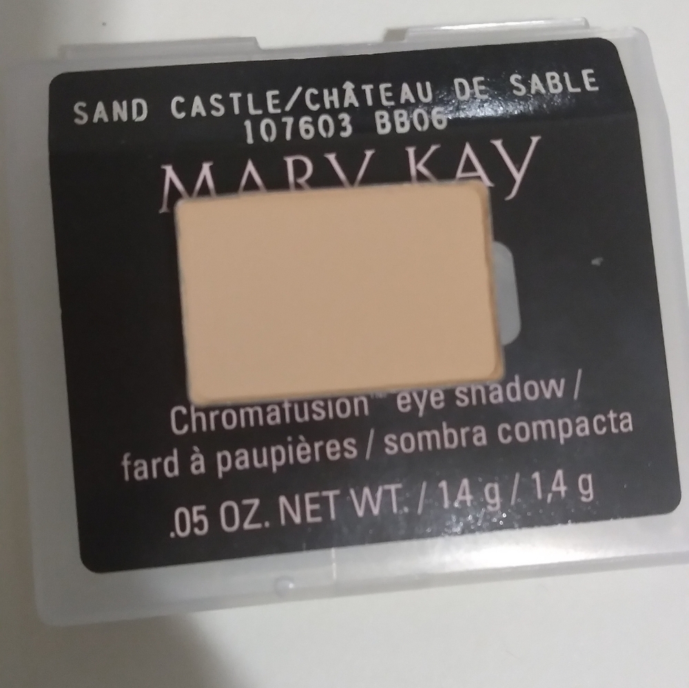 Eye shadow